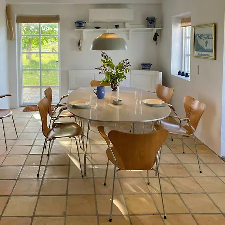 Semesterbostad Cozy House On With Fjord Views