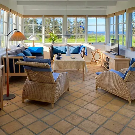 Semesterbostad Cozy House On With Fjord Views