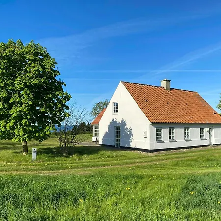 Cozy House On With Fjord Views *